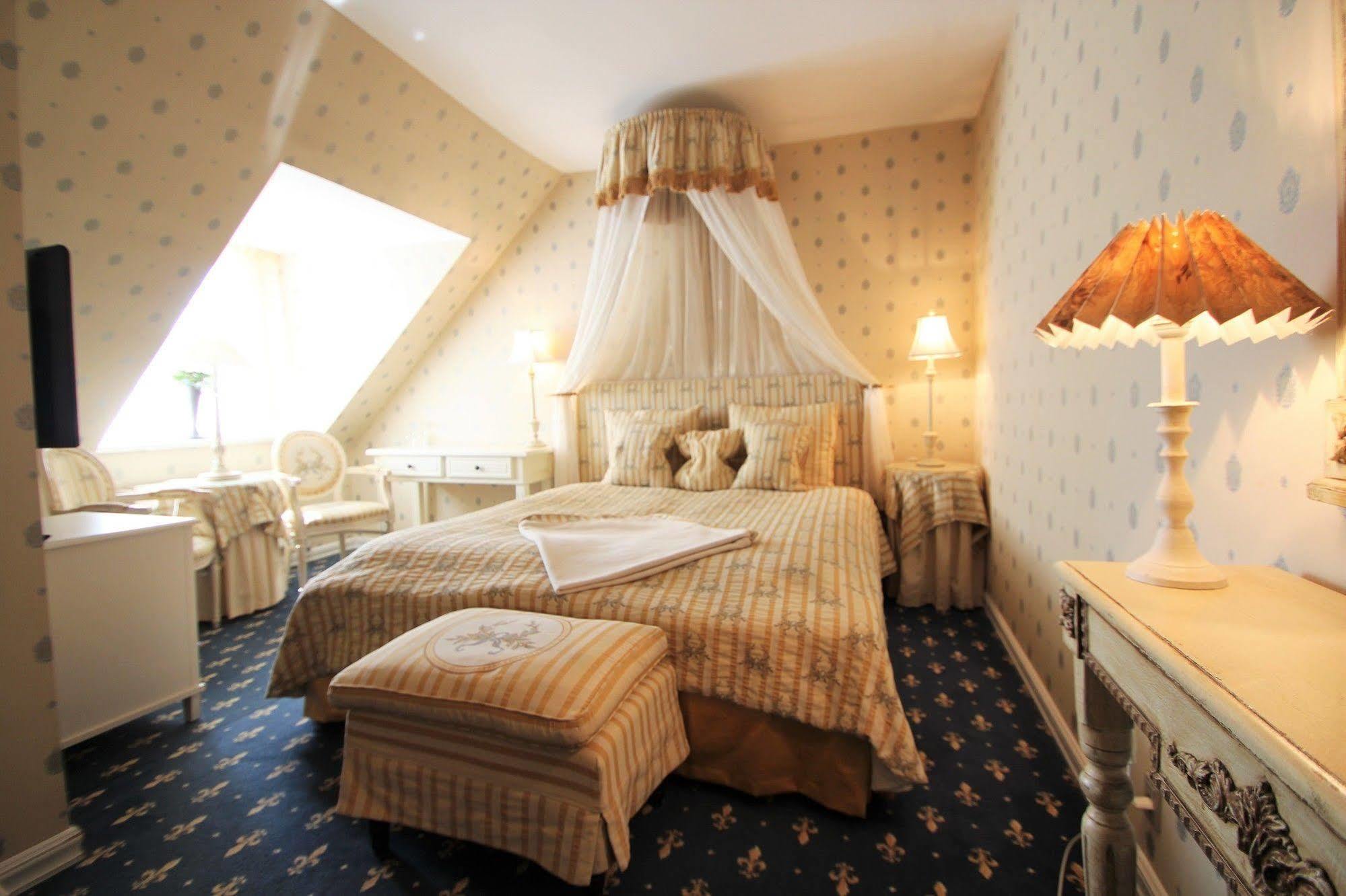 Sauntehus Castle Hotel Hornbæk Eksteriør bilde