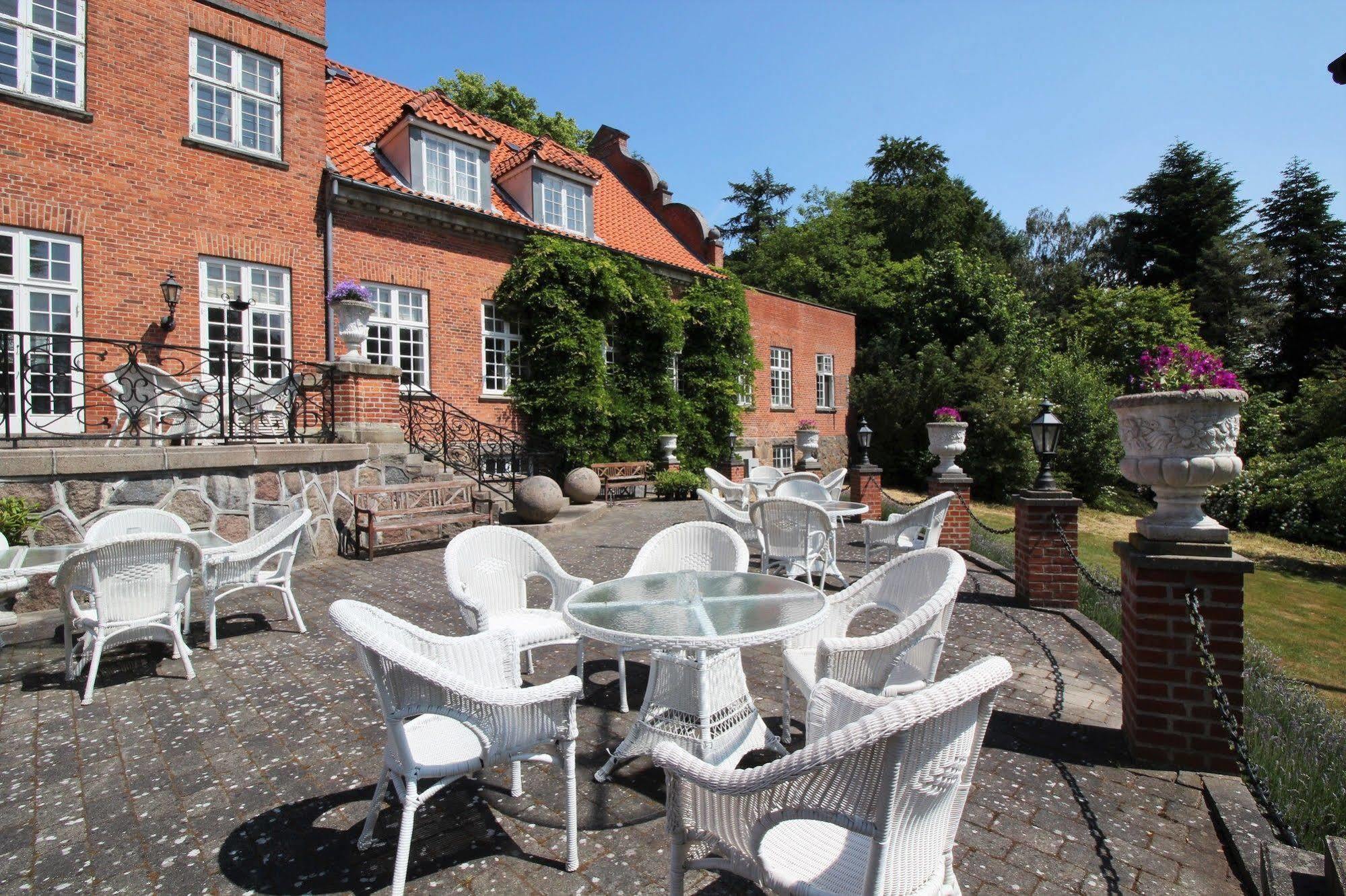 Sauntehus Castle Hotel Hornbæk Eksteriør bilde